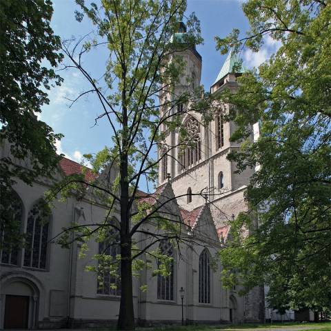 Bild: Hinter-der-Andreaskirche